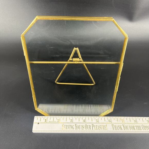 Hexagon Brass Hinged Double Glass Pressed Flower Stand Up Picture Frame 6 X 8 - Picture 5 of 13